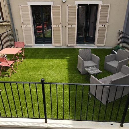 Les Terrasses Du Bouchon Apartment Troyes Exterior photo